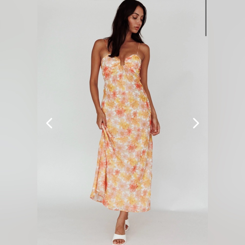 NWT Floral Twist Back Maxi Dress size L/12 Australian